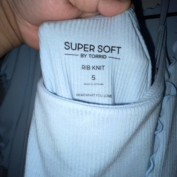 Torrid Supersoft Rib Lettuce Edge Cami Shrug Set - Picture 3 of 4